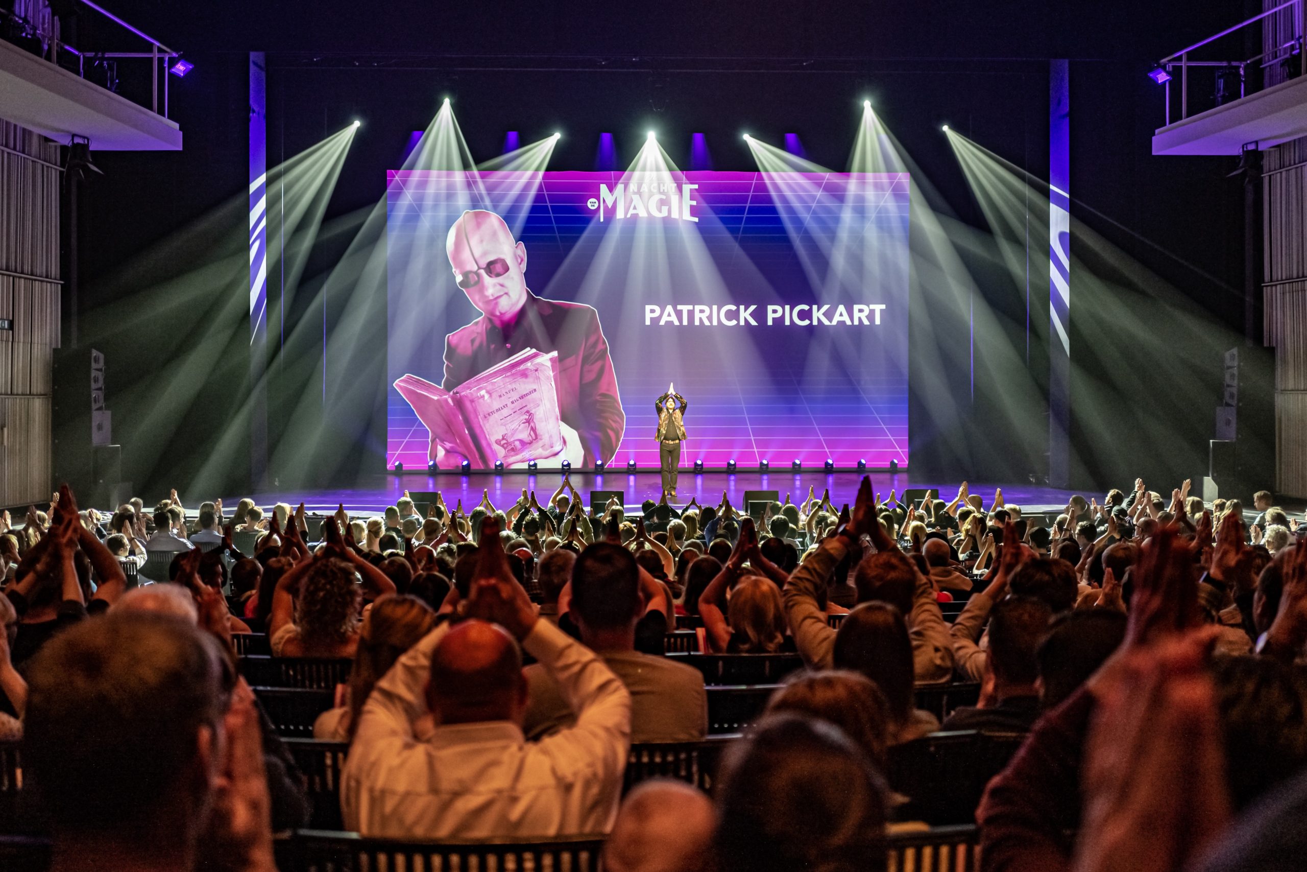 Theater hypnoseshow Pickart Patrick
